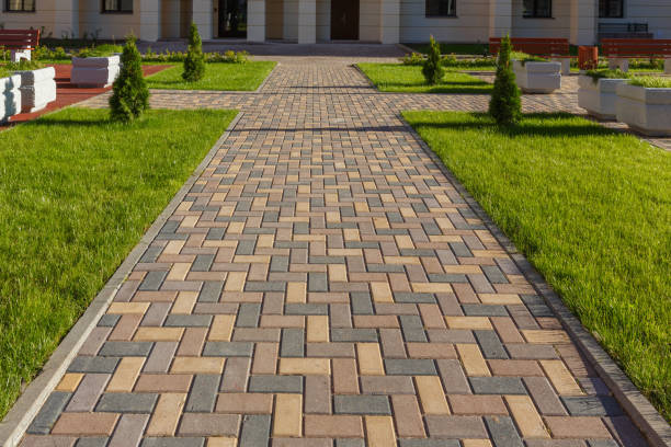 Best Driveway Pavers Near Me  in Louisburg, KS